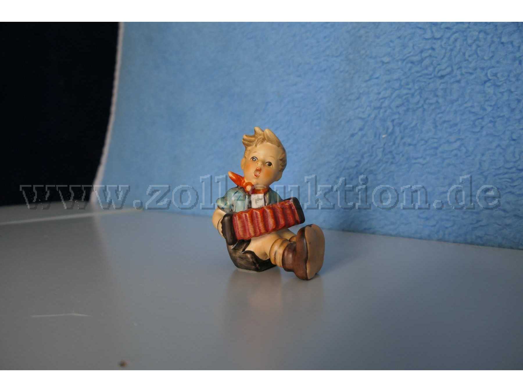Die Figur von vorne