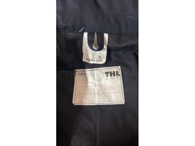 Größe und Namensschild