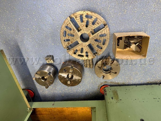 Planscheibe und Dreibackenfutter