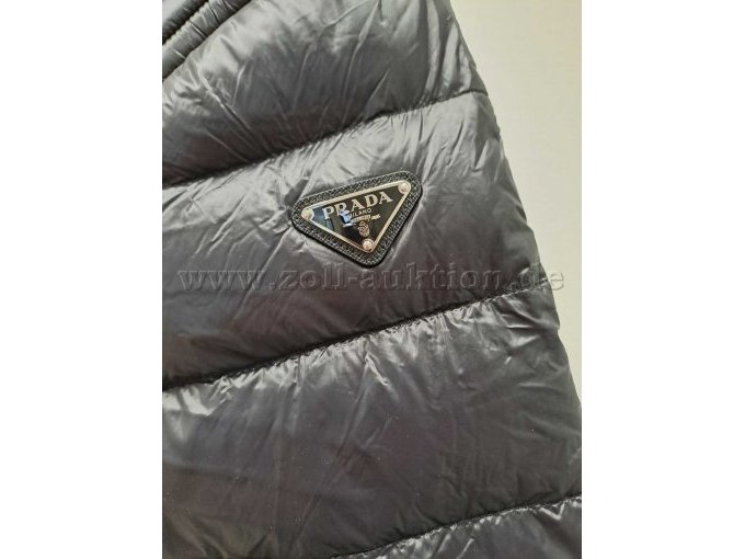 PRADA Original von vorne gesehen
