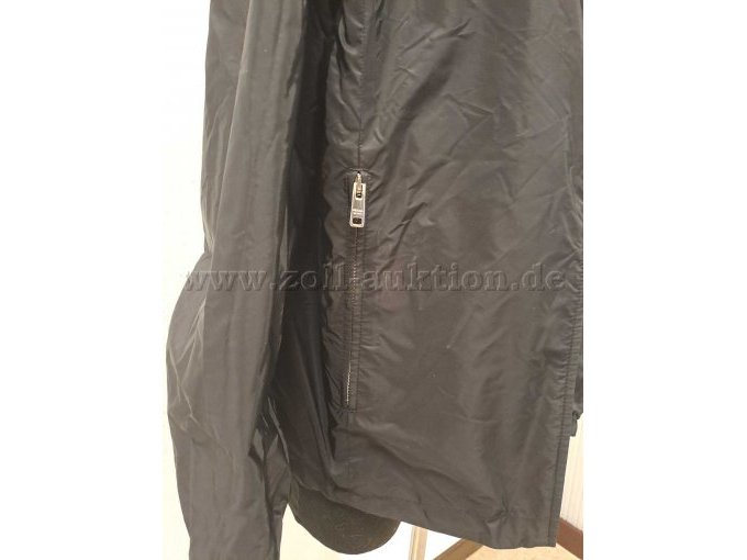 PRADA Original: Vorderansicht