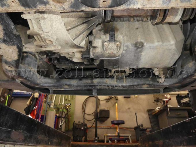 Motor/Getriebe von unten