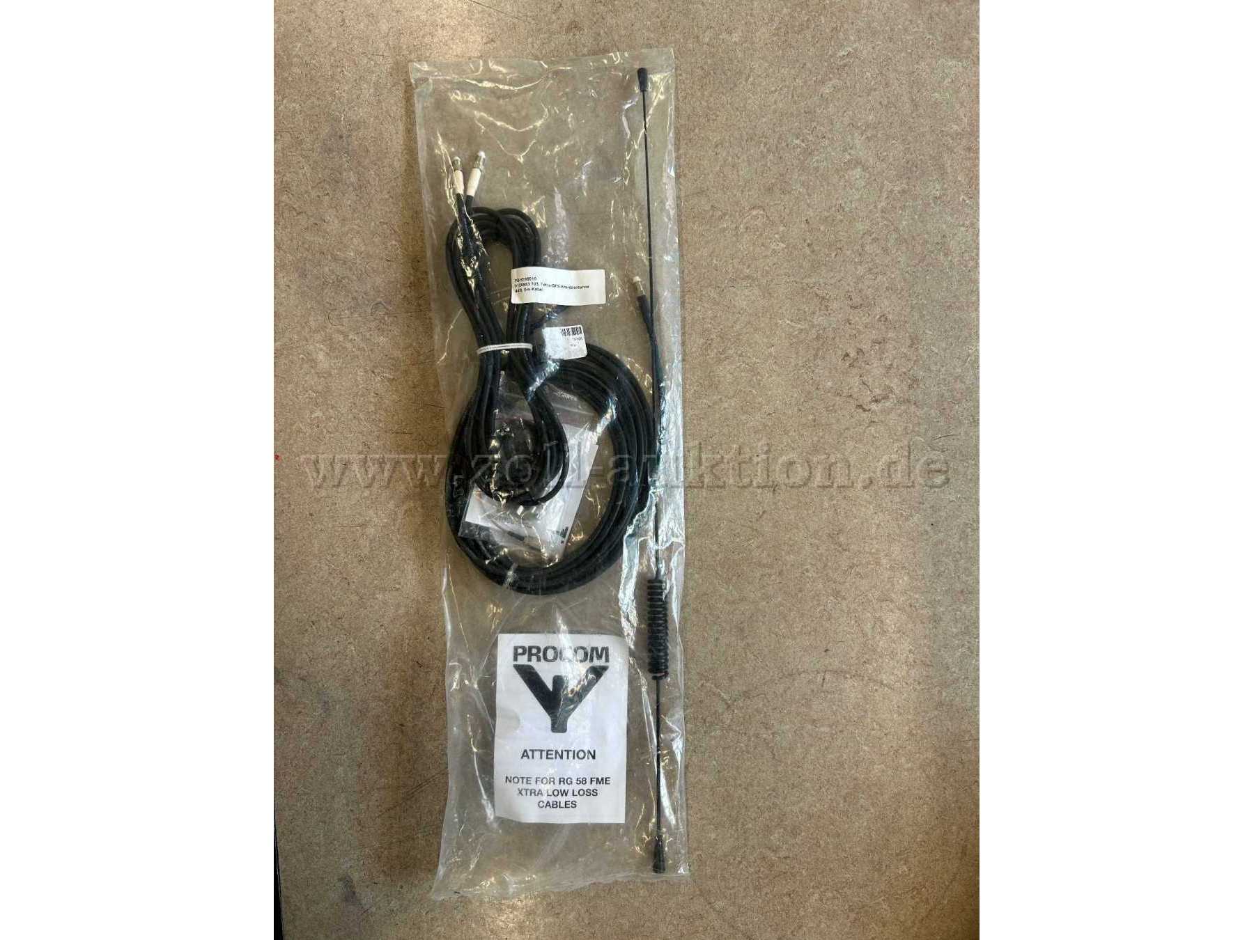 Kollineare 4 dB Auto-Funkantenne für das 450 MHz Band mit 5m-Kabel.