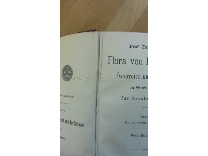 Titelblatt löst sich von der Bindung