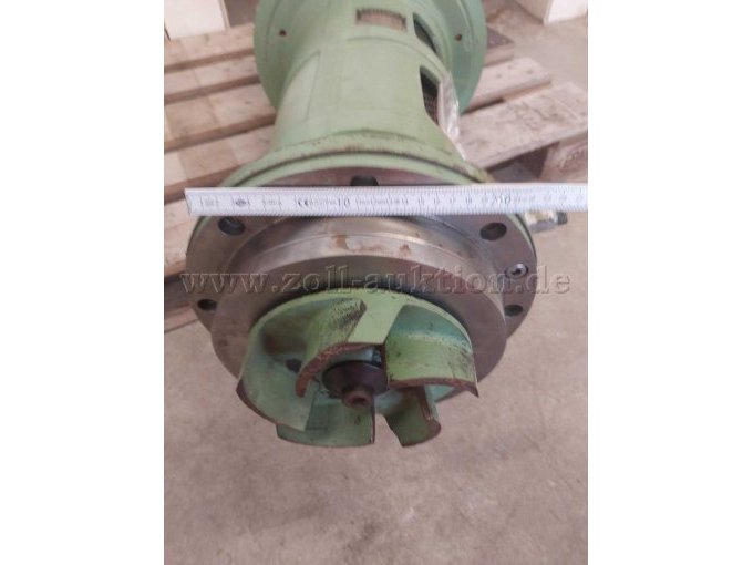 Pumpenanschlussflansch