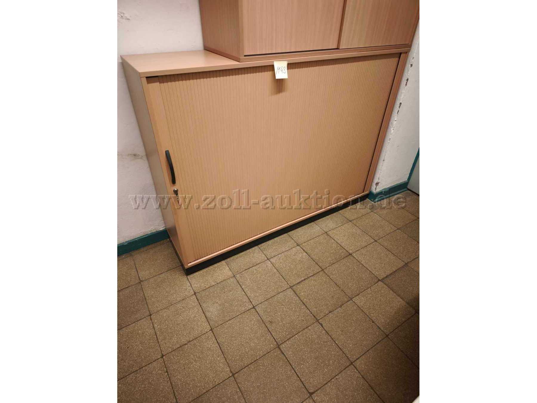 Querrollladenschrank geschlossen