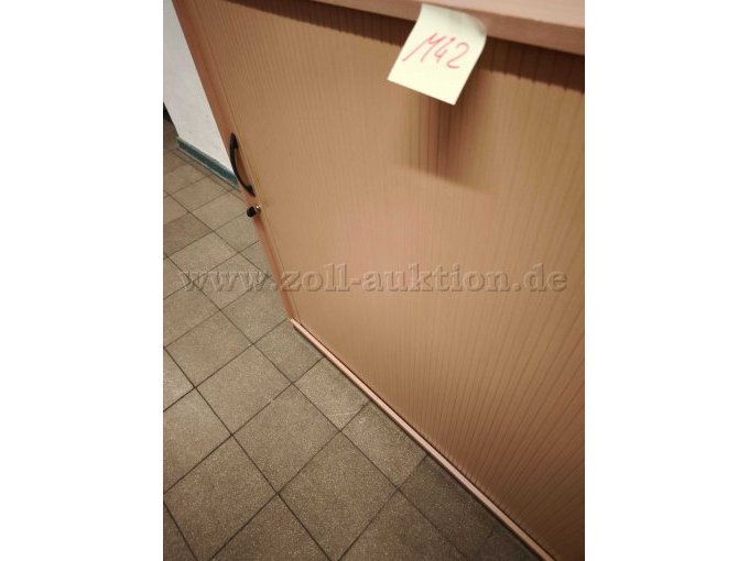 Delle an Rollladen