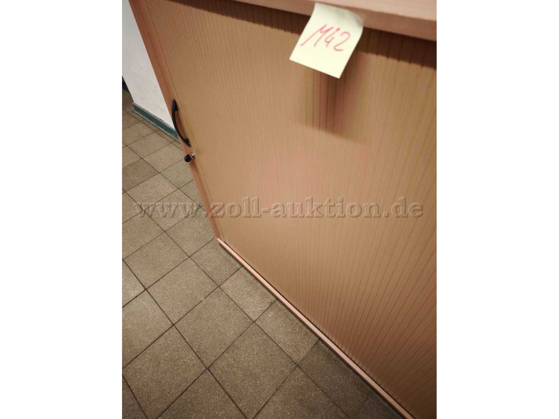 Delle an Rollladen
