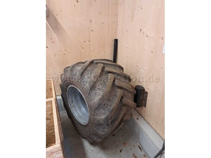 1 Rückezug 8-Rad Forwarder GREMO 1050 F – foto 9 – kavel bij Zoll-Auktion, Stockdorf