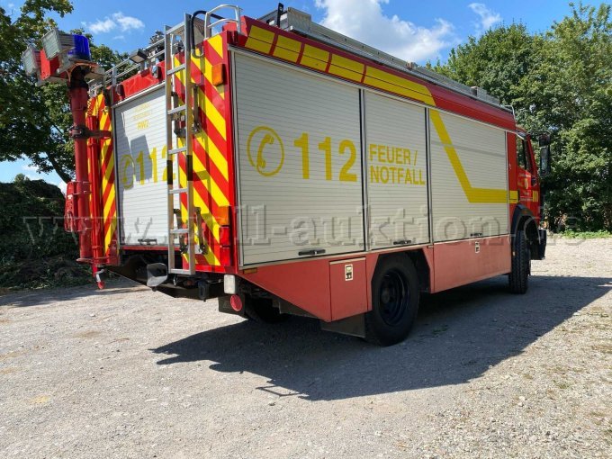 Schrägseitliches Bild hinten rechts vom RW 2