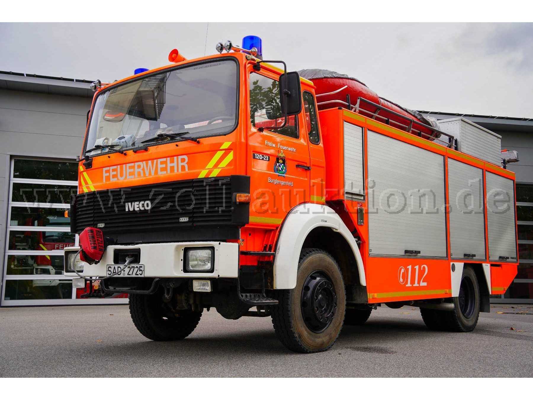 Ansicht vorne schräg Fahrerseite