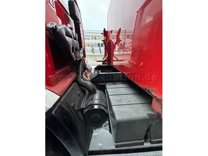 Zwischenraum Fahrerhaus - Aufbau