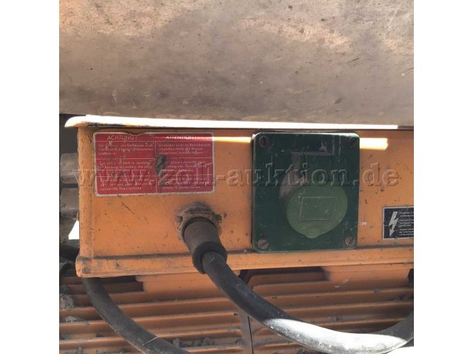 1 triltafel voor proefblokjes met trilfles Fabrikant: Wacker Neuson – foto 4 – kavel bij Zoll-Auktion, Emmendingen