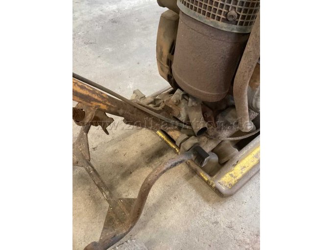 nachgeschweißter Griff