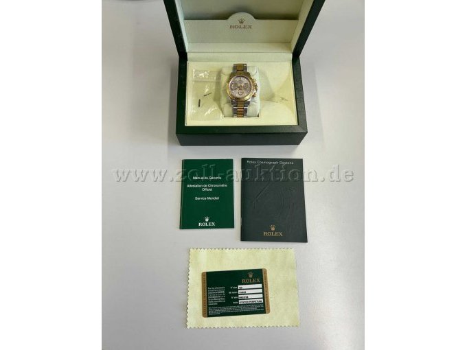 Ansicht mit Box und Papieren