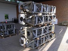 Traggerüstelemente mit Zentrierstück 2000