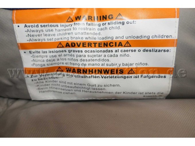 Detailaufnahme Warnhinweise