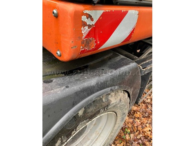 Radbagger Schaeff_Terex 23M 705M Kotflügel hinten_Seite rechts