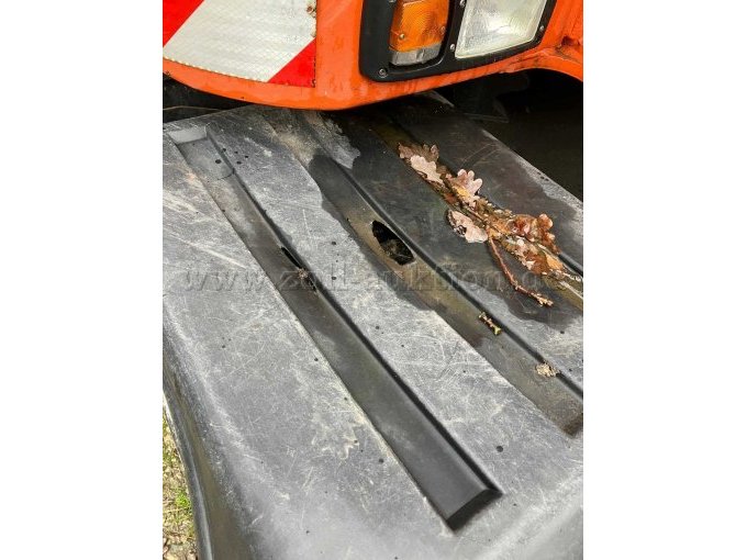 Radbagger Schaeff_Terex 23M 705M Kotflügel hinten_Seite links