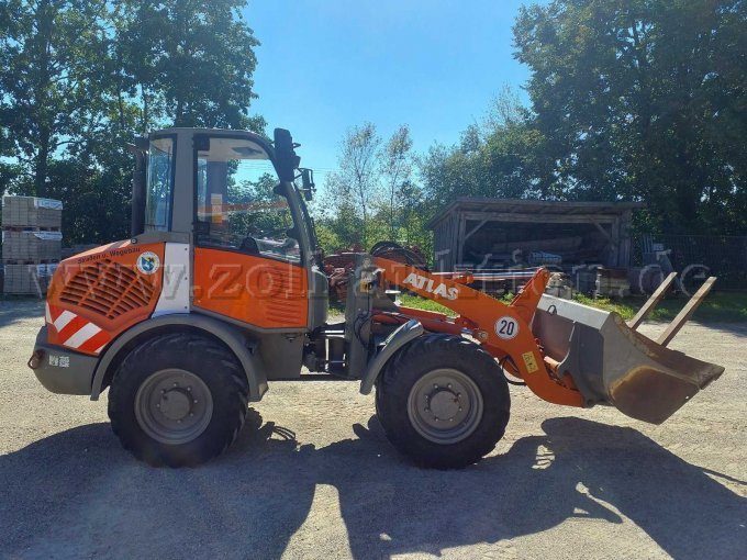 Seitenansicht Radlader Atlas AR60