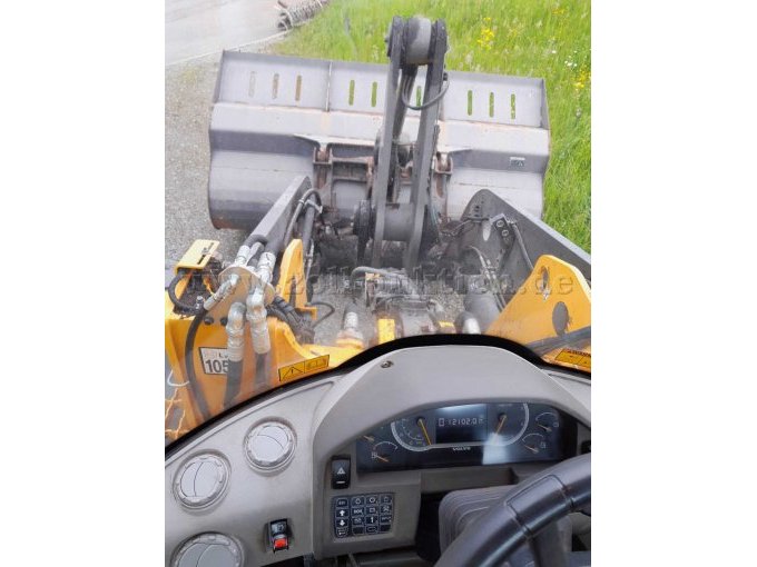 L90H Blick nach vorne