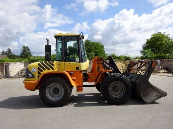 1 Radlader Volvo L 40 B-TP – foto 2 – kavel bij Zoll-Auktion, Neu-Ulm