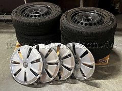 Radsatz mit Radabdeckungen, EURO-Palette ist nicht Teil der Versteigerung