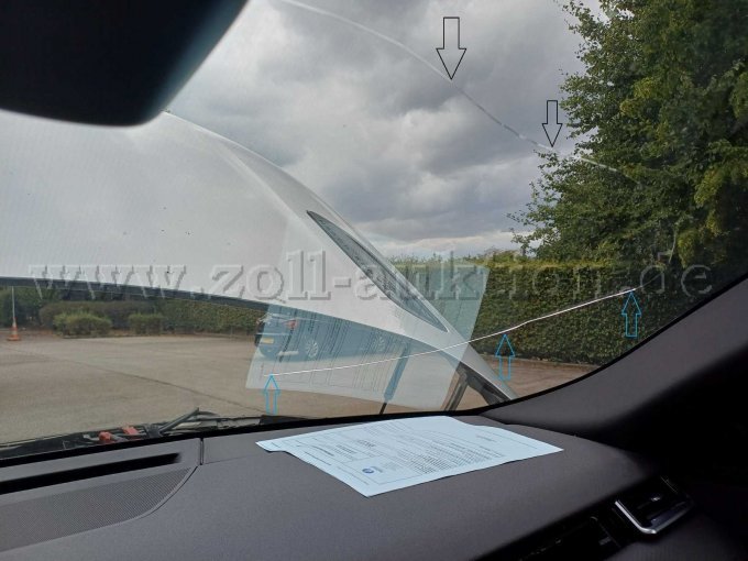 Range Rover Velar - gerissene Frontscheibe