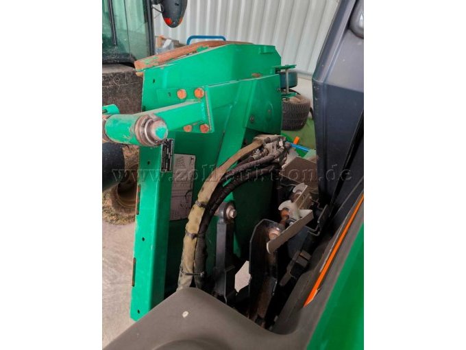 Ransomes HR 6010 Bad Driburg linke Seite hochgeklapptes Mähwerk
