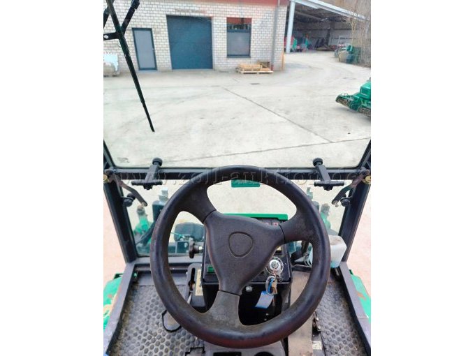 Ransomes HR 6010 Bad Driburg Innenraum aus Fahrersicht