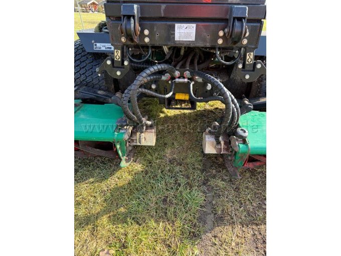 hydr. Anschlüsse v.