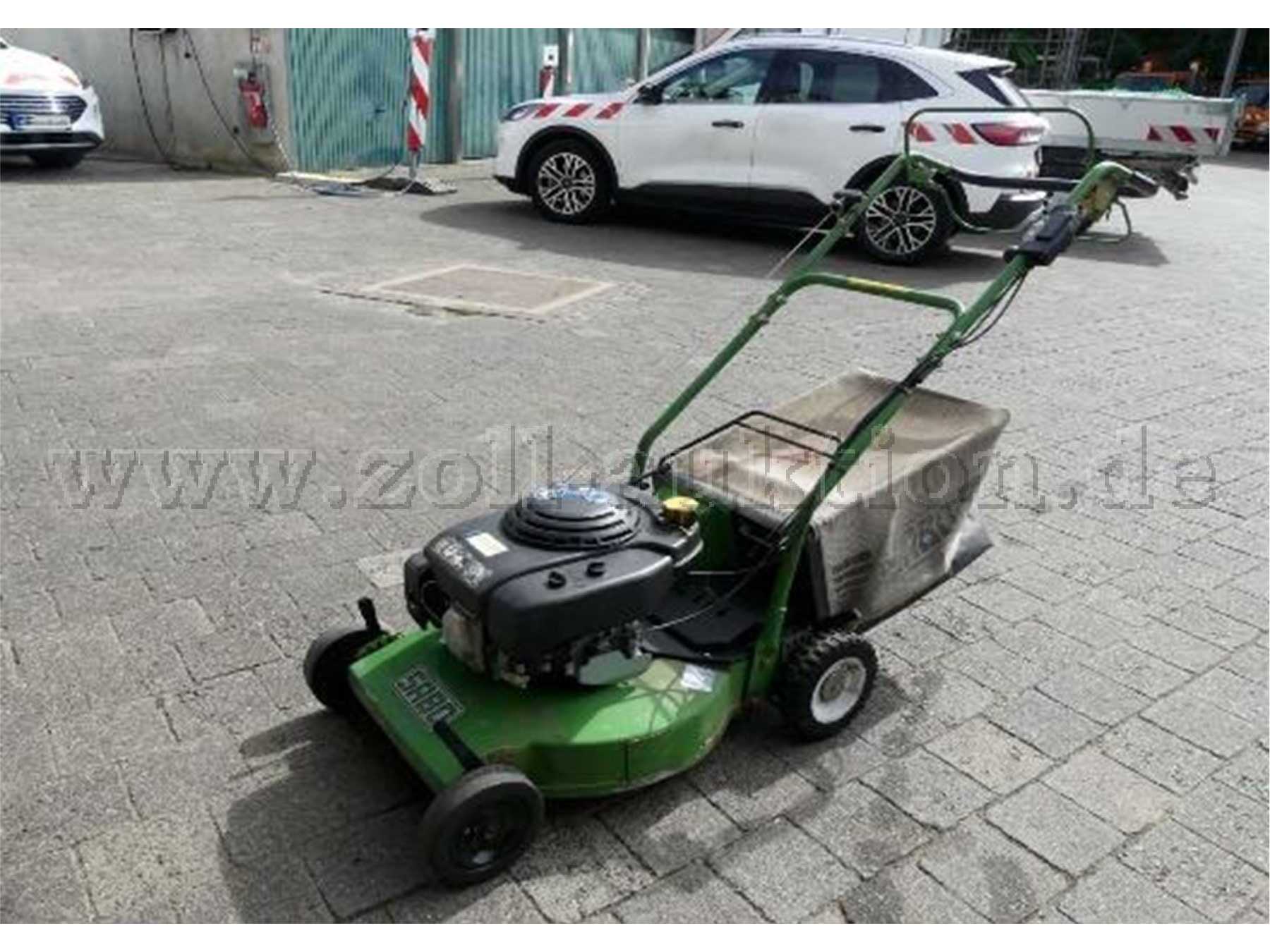 Ansicht seitlich vorne. Zur Versteigerung steht nur der beschriebene Kantenmäher!