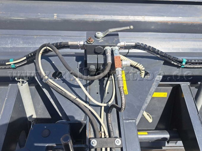 Hydraulik-Sperrblock mit Steuergerät