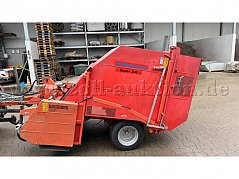 Rasenkehrmaschine linke Geräteseite