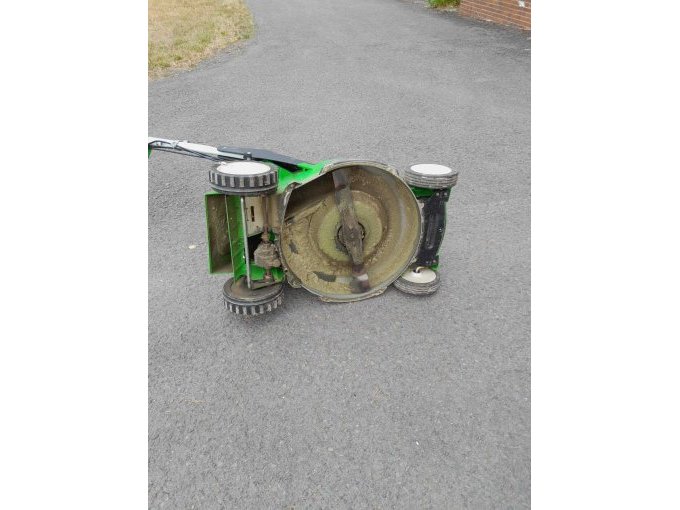 1 grasmaaier Viking MB 665.3VS, motorstoring, geschikt als onderdelenbron – foto 5 – kavel bij Zoll-Auktion, Tholey
