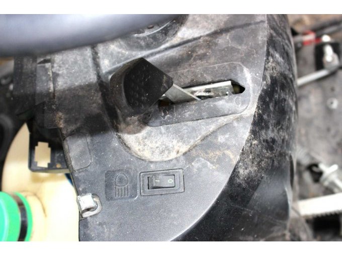 Detailansicht Rasentraktor