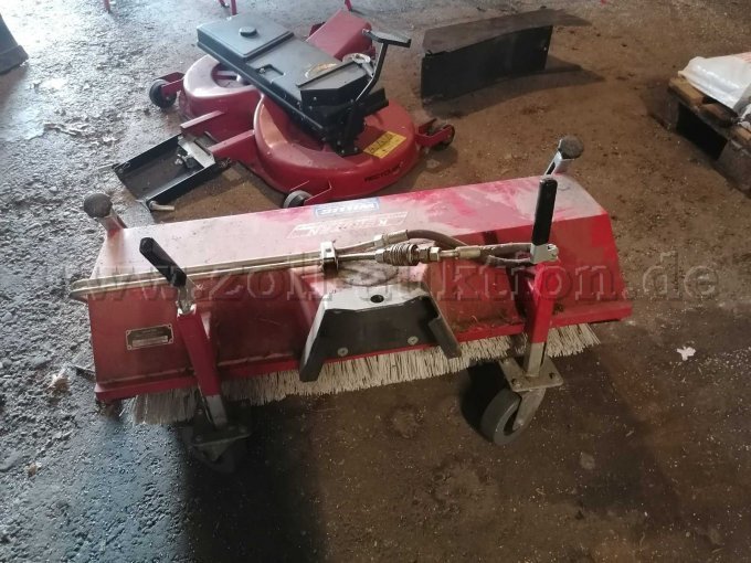 Anbaukehrmaschine