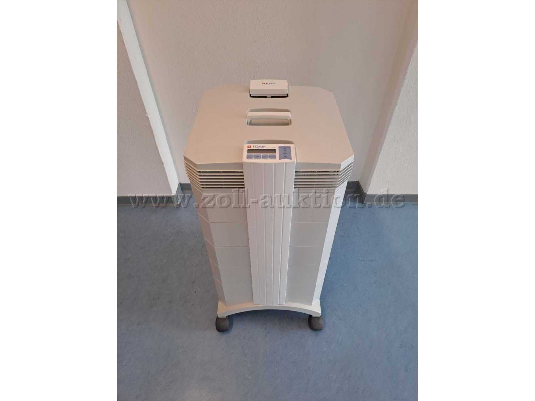 Vorderansicht des Auktionsgegenstandes