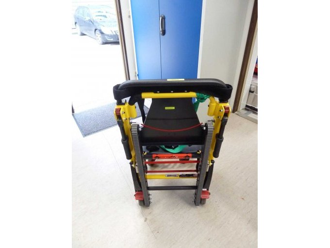 Rückansicht Treppenführung eingeklappt