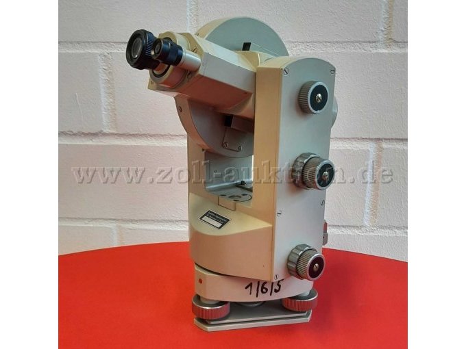 Instrument Hinten seitlich -2-