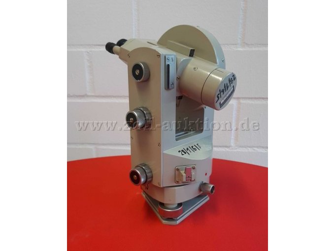 Instrument Vorne seitlich -2-