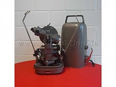 Instrument und Transportbehälter
 seitlich