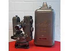 Instrument und Transportbehälter
Vorne