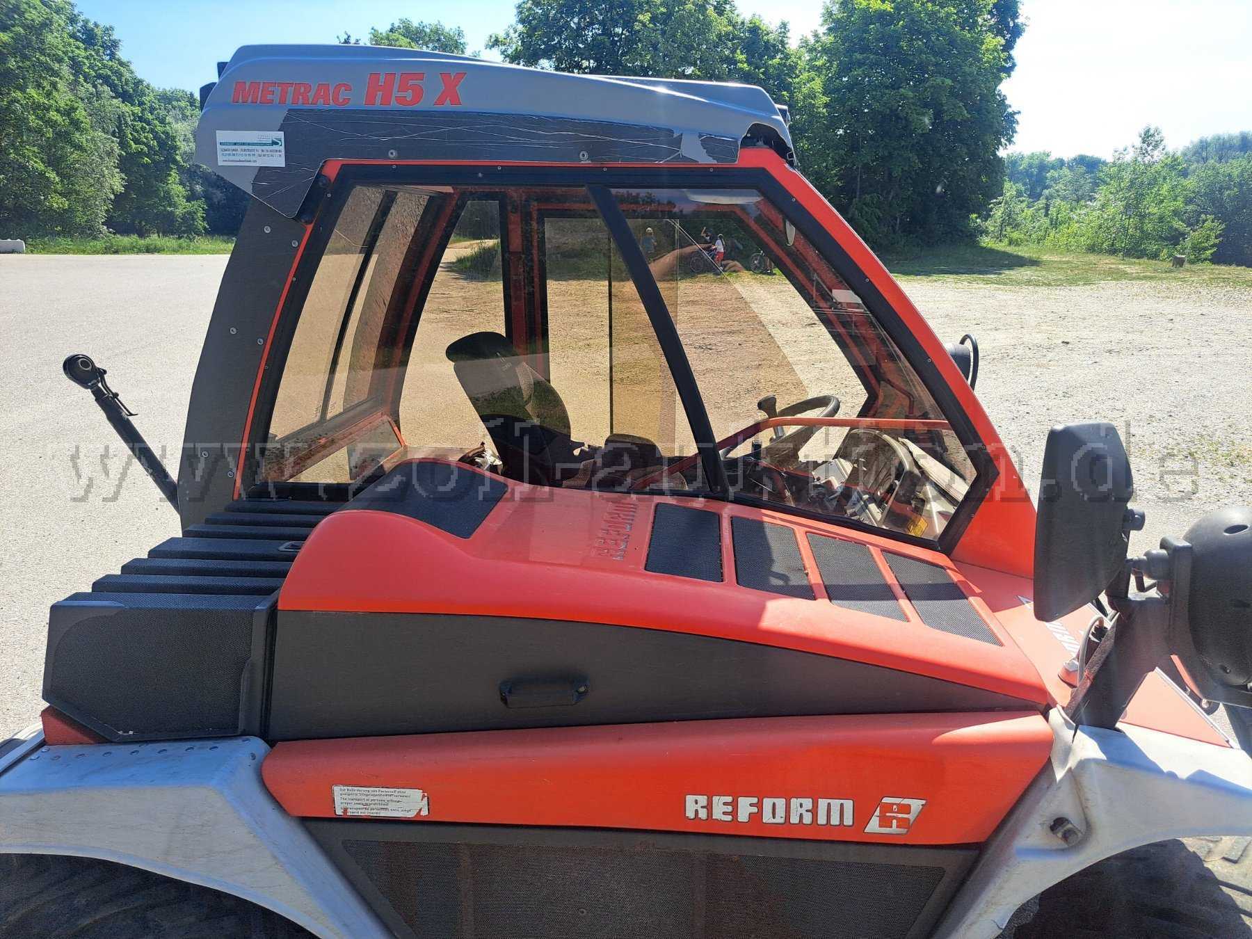 Ansicht Fahrerkabine von rechts