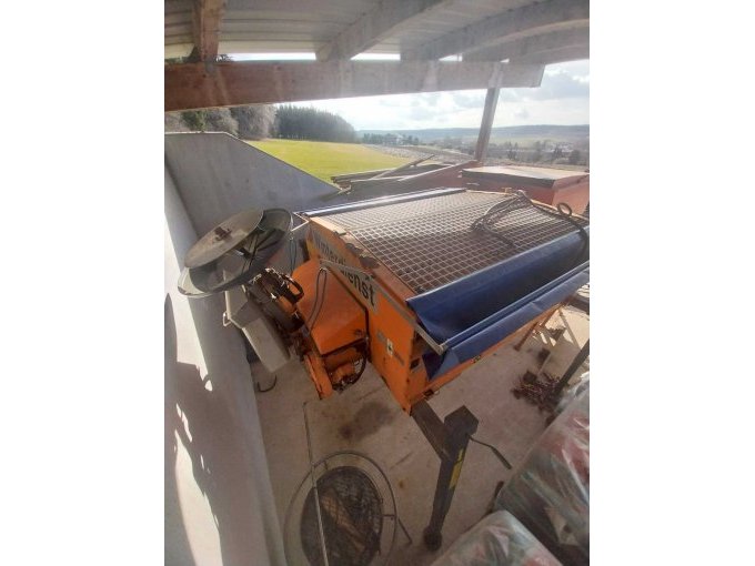 Gmeiner Einkammer Streuautomat
STA 2000 IC Baujahr 2013