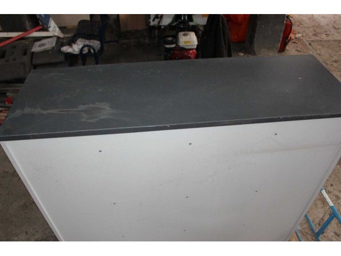 Aufsatz Rückseite und Deckel