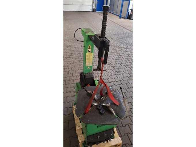 Übersichtsbild vorne