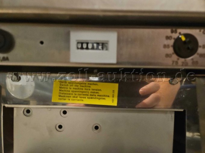 1 reinigings- en desinfectieautomaat Miele G 7783 CD (bouwjaar 2001) – foto 5 – kavel bij Zoll-Auktion, Dessau-Roßlau