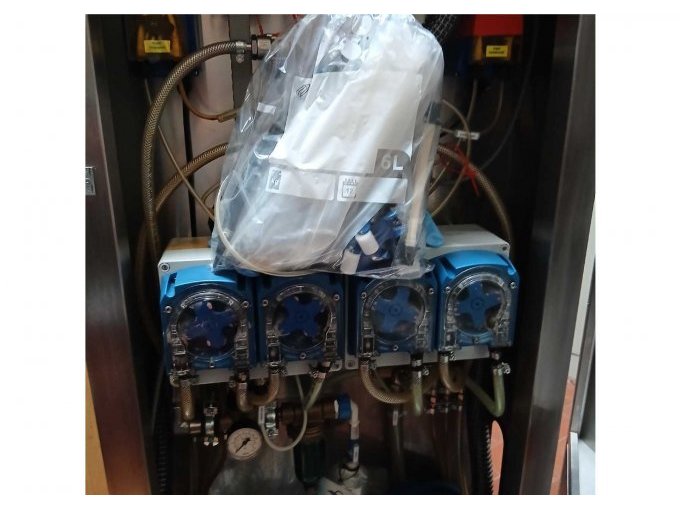 1 Reinigungsanlage für Chemikalienschutzanzüge (mobile Version), Top Trock SWT 3.0 – foto 5 – kavel bij Zoll-Auktion, Groß-Umstadt