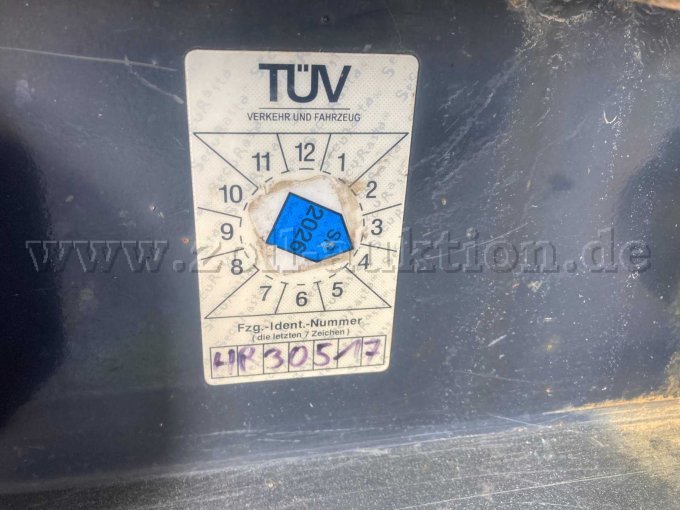 Tüv-Plakette